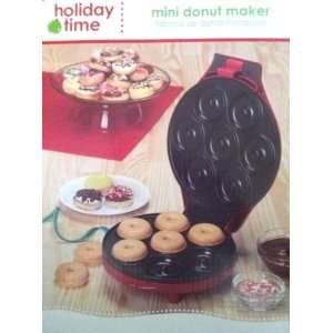  Holiday Time Mini Donut Maker   Bakes 7 Delicious Donuts 
