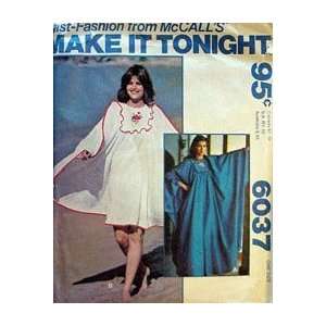 Vintage 1970s McCalls Make It Tonight Caftan / Dress Pattern 6037 