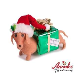  Annalee 4 Delivery Dachshund Holiday Doll