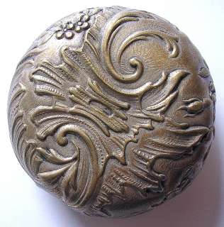 REPOUSSE METAL BOX SNUFF OR PILL MIRRORED LID c1880 SUPERB  