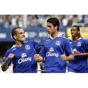  Everton v Portsmouth   Mikel Arteta celebrates scoring 