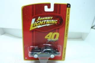 64 Johnny Lightning 40 yrs 1965 Chevy Corvette  