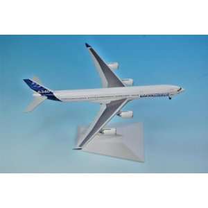  Airbus A340 500 1 400 Dragon Wings Toys & Games