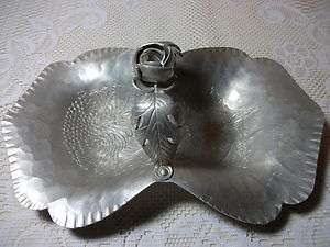   CANDY  MISC. DISH TRADE CONTINENTAL MARK FLOWER HANDLE #754  