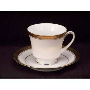  Noritake Crestwood Gold #4167 Cups & Saucers Kitchen 