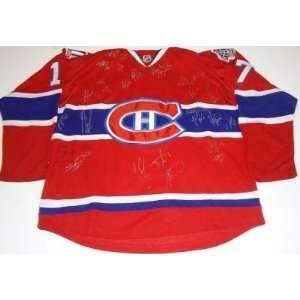 2011 12 MONTREAL CANADIENS* team signed jersey W/COA   Autographed NHL 