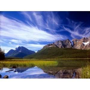  Waterfowl Lake and Rugged Rocky Mountains, Banff National 