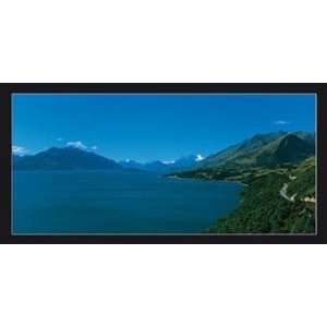  Lake Wakatipu   Poster by Thierry Martinez (20 x 10)