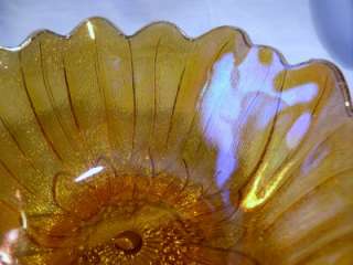   Carnival Sheen Irridescent Amber Glass Flower Daisy Leaf Buttons Bowl