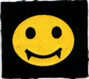 HAPPY FACE vampire teeth CLOTH PATCH sew on **** punk 