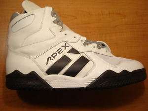 1993 Vintage APEX NFL Leather Athletes Shoe Size 13 NOS  