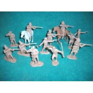  Toy Soldiers Frontiersman, 1/32 scale, 12 figures in 6 poses plus 2 