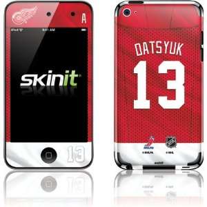   Red Wings #13 skin for iPod Touch (4th Gen)  Players & Accessories