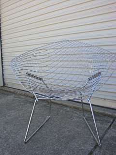 Bertoia Diamond Lounge Chair, Chrome  