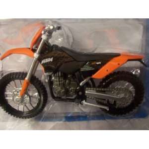   Metal 2 Wheelers ~ KTM 450 EXC (Orange/Black; 118) Toys & Games