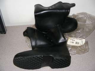 MENS RUBBER BOOTS OVER THE SHOE 10 STRETCH BOOT SIZE 09 B7924 VISITOR 
