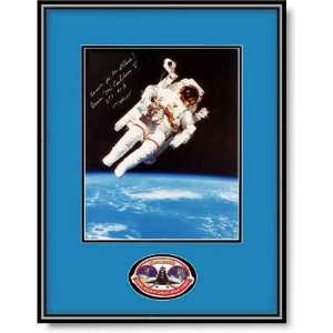  Signed Bruce McCandless and MMU Toys & Games