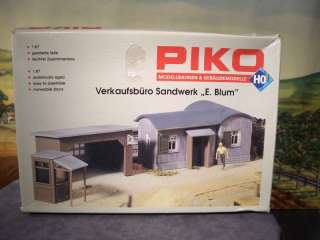 HO 187 PIKO #61127 BLUMS SALES OFFICE 3 Structures Kit  