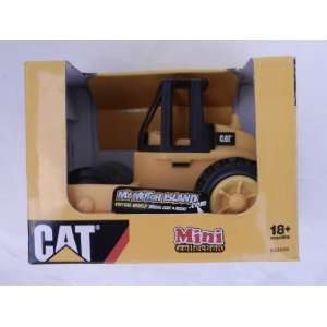    CAT Mini Collection Caterpillar Truck (Yellow) Toys & Games