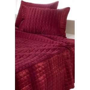  Red and Red Cherry Quilted Bed Set