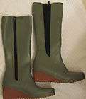TRETORN Flattering Green Rubber Boots w/ Wedge Heel_Excellent 