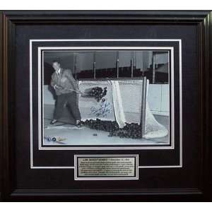    Gordie Howe 11 X 14 Shoveling Hockey Pucks Sports Collectibles