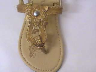   Sandals are thong style Sandals have a loop design with Flower