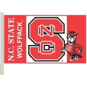   Wolfpack CAR FLAG w/Wall Brackett Set of 2   NCAA