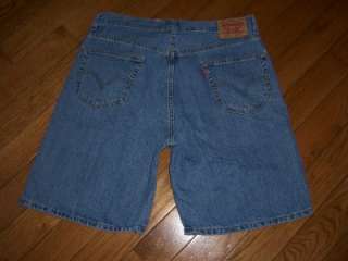 MENS LEVI 550 RELAXED FIT JEANS SHORTS 36 X 10 WOW  