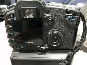 Canon EOS 30D 8.2 MP Digital SLR Camera Black (Kit w/ 18 55mm Lens 