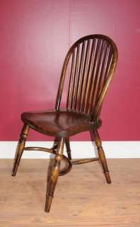 Set 8 English Bow Back Country Windsor Chairs  
