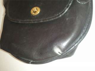 Vintage USA Coach Black Leather Cross Body Genuine Shoulder Bag 