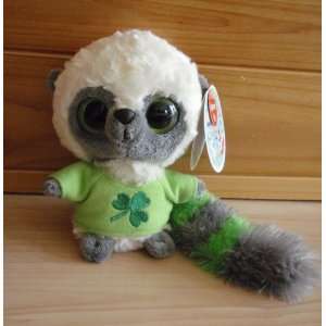  YooHoo 6 Lemur w/ Clover Shirt Toys & Games