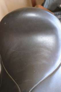 Comments This is a very nice saddle, with a short flap, perfect for 