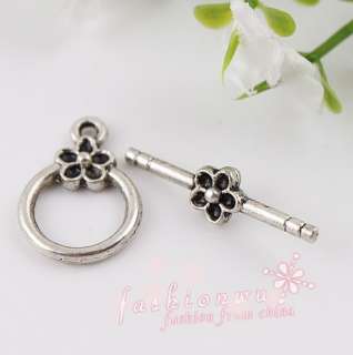 50 Useful Ancient Silver Plated Flower Toggle Clasps 1  