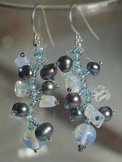 Necklace+earrings Black freshwater pearls, opal glass  