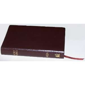  Holy Bible NKJV (Pocket Companion Bible) (9780840726605 