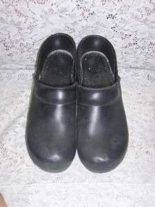 Womens Black Oiled DANSKO Professional Clogs Shoes 40/9.5 10  