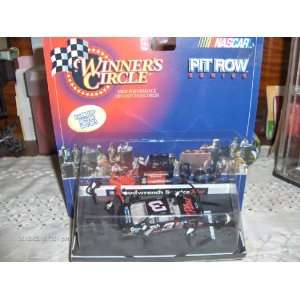   Pit Row Series Diecast Dale Earnhardt #3 Diorama  Toys & Games