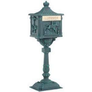  Amco Victorian Pedestal Locking Mailbox   Green
