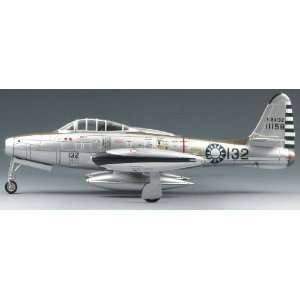  F 84G Thunderjet 172 SkyMax SM6003 Toys & Games