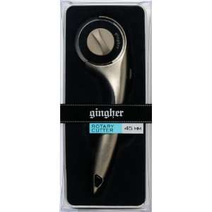  Gingher 45mm Rotary Cutter Right Handed   643858