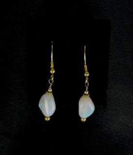 EXQUISITE 18K GOLD WHITE CRYSTAL OPAL EARRINGS~  
