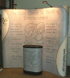 CURVED FULL GRAPHICS TRADE SHOW POP UP DISPLAYS  