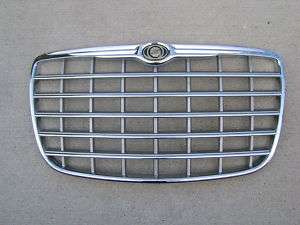 05   10 CHRYSLER 300 FRONT CHROME GRILLE GRILL 06 07 08  