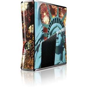  Skinit The Statue of Liberty Vinyl Skin for Microsoft Xbox 