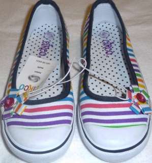 NEW Girls SHOES Slip Ons RAINBOW Stripes Canvas NWT 3  