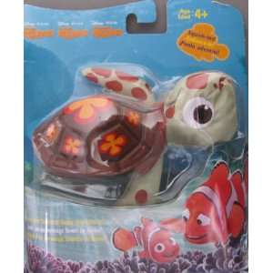    Disney Finding Nemo SQUIRT SQUISH INS (2002) Toys & Games