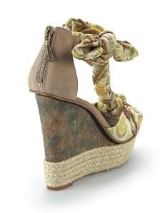 NIB Rachel Roy SHIORI Platform Wedge Sandal $139, 9.5  