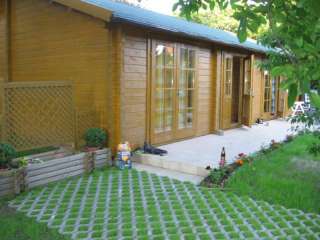 Schönes schwedisches Holzhaus ,75 m2 mit 15 m2Terrasse in Pankow in 